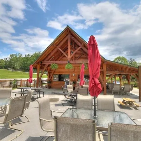 Villa Peaceful Mountain View- Hot Tub- Pool Table- Fire Pit-Fenced Yard-Pet Friendly- Pool & Pond à Sevierville Extérieur photo