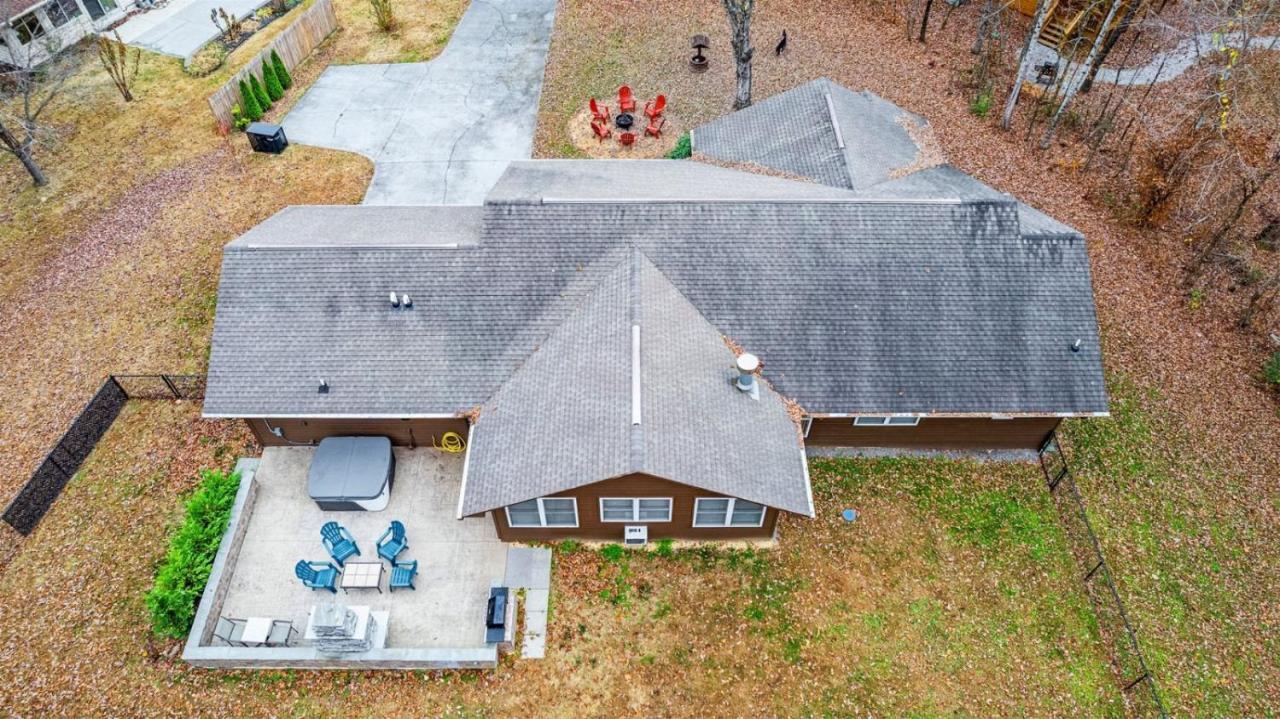 Peaceful Mountain View- Hot Tub- Pool Table- Fire Pit-fenced Yard-pet Friendly- Pool & Pond Hébergement de vacances *