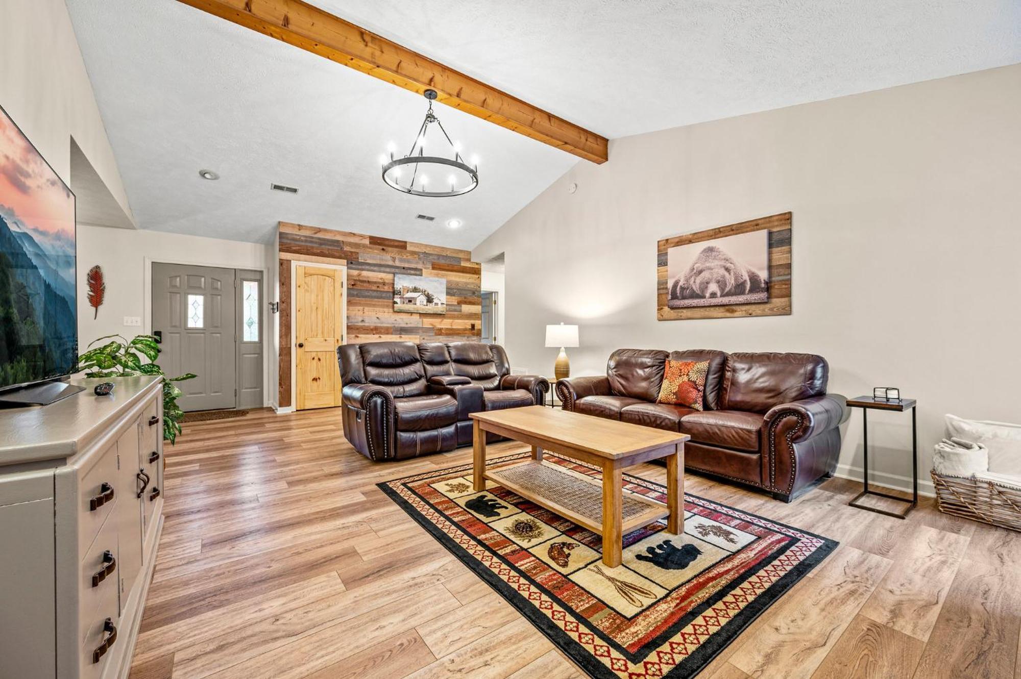 Hébergement de vacances Peaceful Mountain View- Hot Tub- Pool Table- Fire Pit-fenced Yard-pet Friendly- Pool & Pond Sevierville